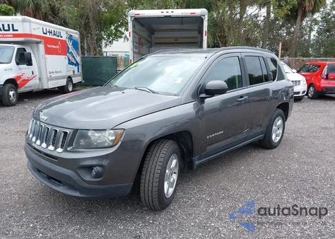 2016 Jeep Compass Sport z USA, uszkodzony, nr VIN 1C4NJCBA5GD575109